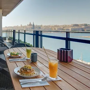 Land's End, Boutique 4*, Sliema Malta